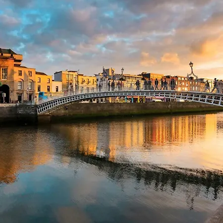 Apartment Fantastic Location Walk Everywhere Dublin